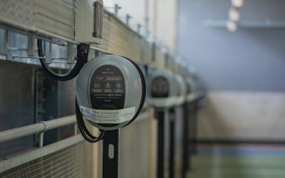 Commercial Electric Vehicle Chargers: Future-Proofing Businesses with Workplace EV Charging
